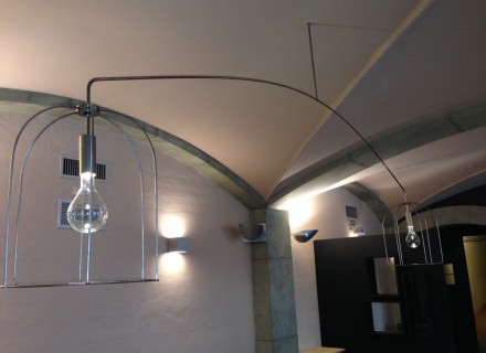Lampadario artigianale con struttura elettrificata - Ristorante IL POSTALE - Perugia