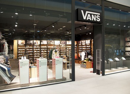Negozio Vans - Quasar Village